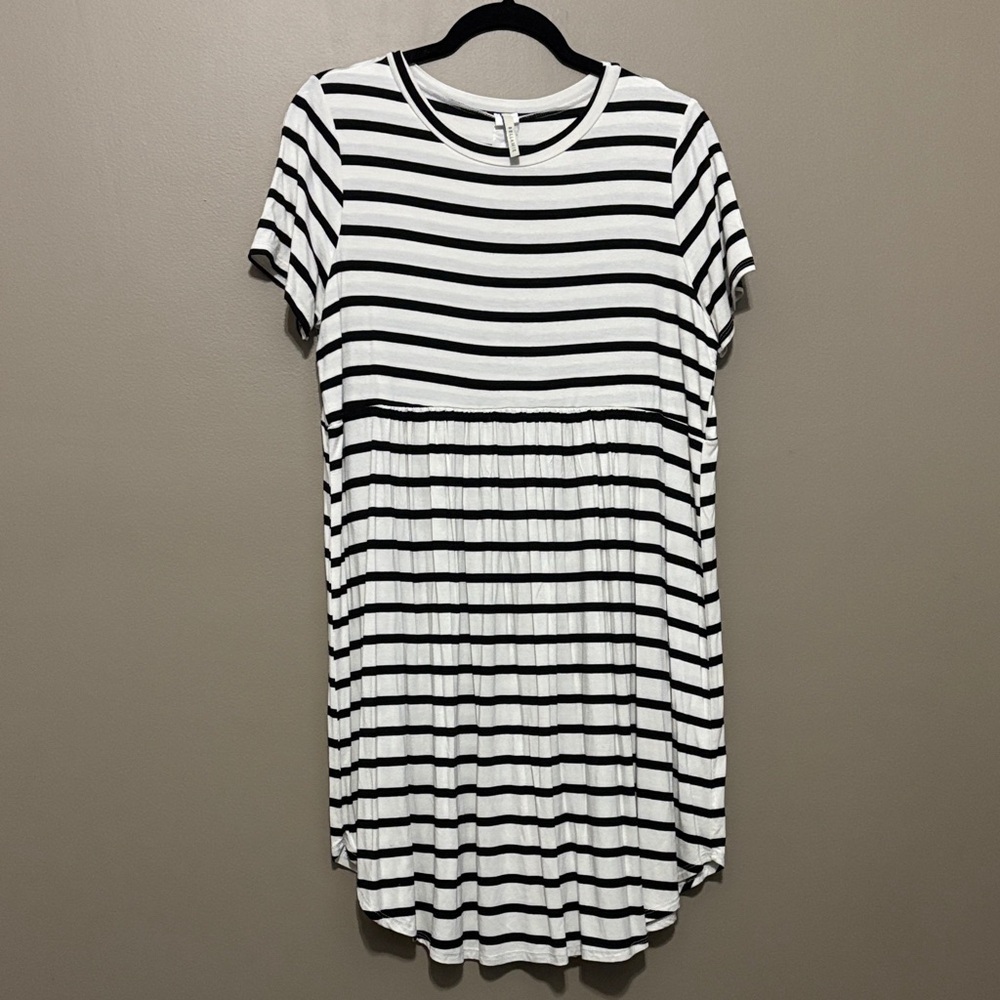 Bellamie Monochrome Striped Top